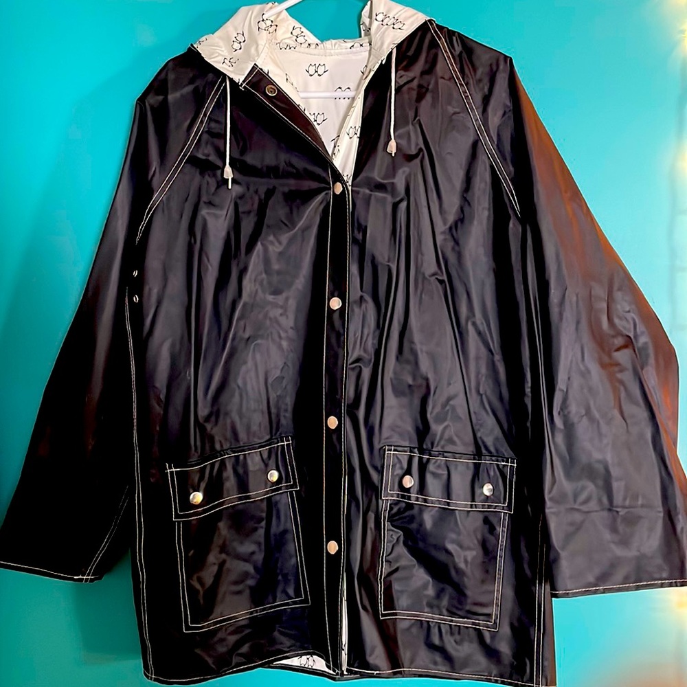 Women’s Reversible Raincoat